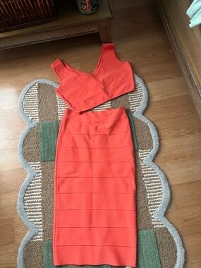 BCBGMaxAzria Coral Two-Piece V-Neck Crop Top & Midi Pencil Skirt